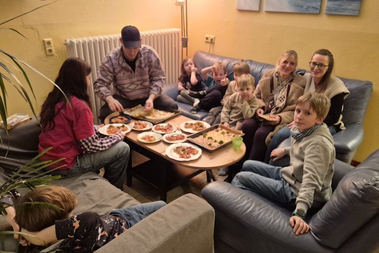 Neue Kochgruppe in den Ferien gestartet - Zephir gGmbH